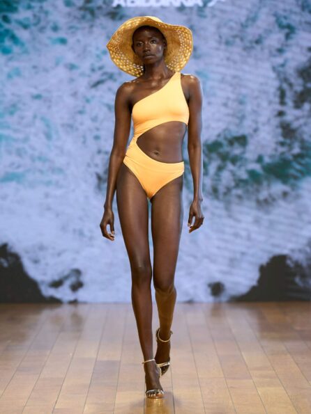 Costume intero monospalla - immagine 2
